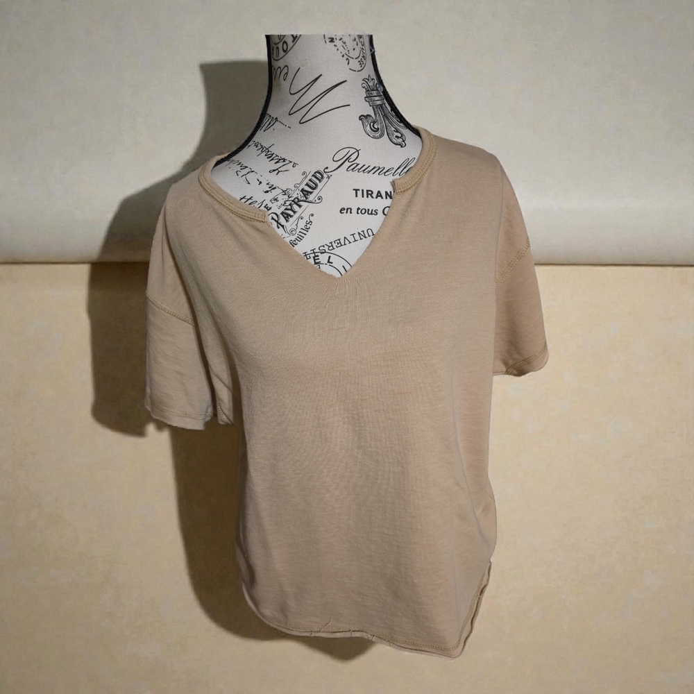 Casual Beige V-Neck Women's Tee